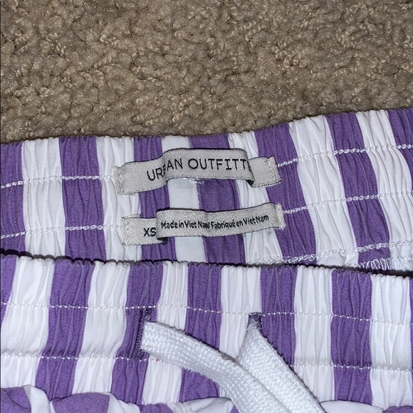 Urban Outfitters XS beach shorts - Picture 3 of 3